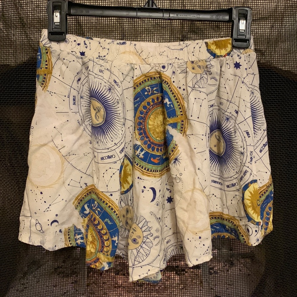 forever 21 astrology flow shorts